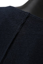 Load image into Gallery viewer, ISAMU KATAYAMA BACKLASH LONG SLEEVE CUT &amp; SEWN / RANDOM PILE FABRIC (NAVY)