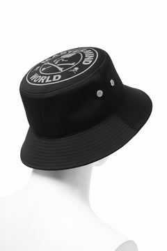 画像をギャラリービューアに読み込む, mastermind WORLD REFLECTIVE SKULL BUCKET HAT (BLACK)