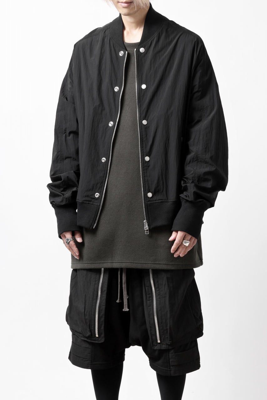 Load image into Gallery viewer, A.F ARTEFACT MA-1 BLOUSON / LIGHT WEIGHT NYLON (ALL BLACK)