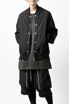 Load image into Gallery viewer, A.F ARTEFACT MA-1 BLOUSON / LIGHT WEIGHT NYLON (ALL BLACK)