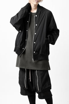 Load image into Gallery viewer, A.F ARTEFACT MA-1 BLOUSON / LIGHT WEIGHT NYLON (ALL BLACK)