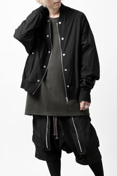 画像をギャラリービューアに読み込む, A.F ARTEFACT LIGHTWEIGHT BOMBER-JACKET (ALL BLACK)