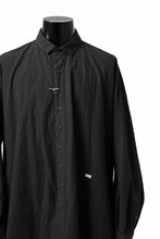 Load image into Gallery viewer, KLASICA REGULAR COLLAR OVER SIZED SHIRT / HAND DYED TWCOLI (BLACK)