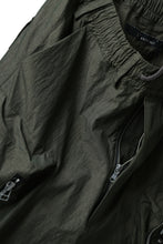 画像をギャラリービューアに読み込む, A.F ARTEFACT -BUSH- SARROUEL CARGO SHORTS (KHAKI)