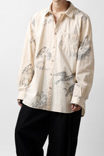 Load image into Gallery viewer, YUTA MATSUOKA plain shirt / slab typewriter (ecru-print)