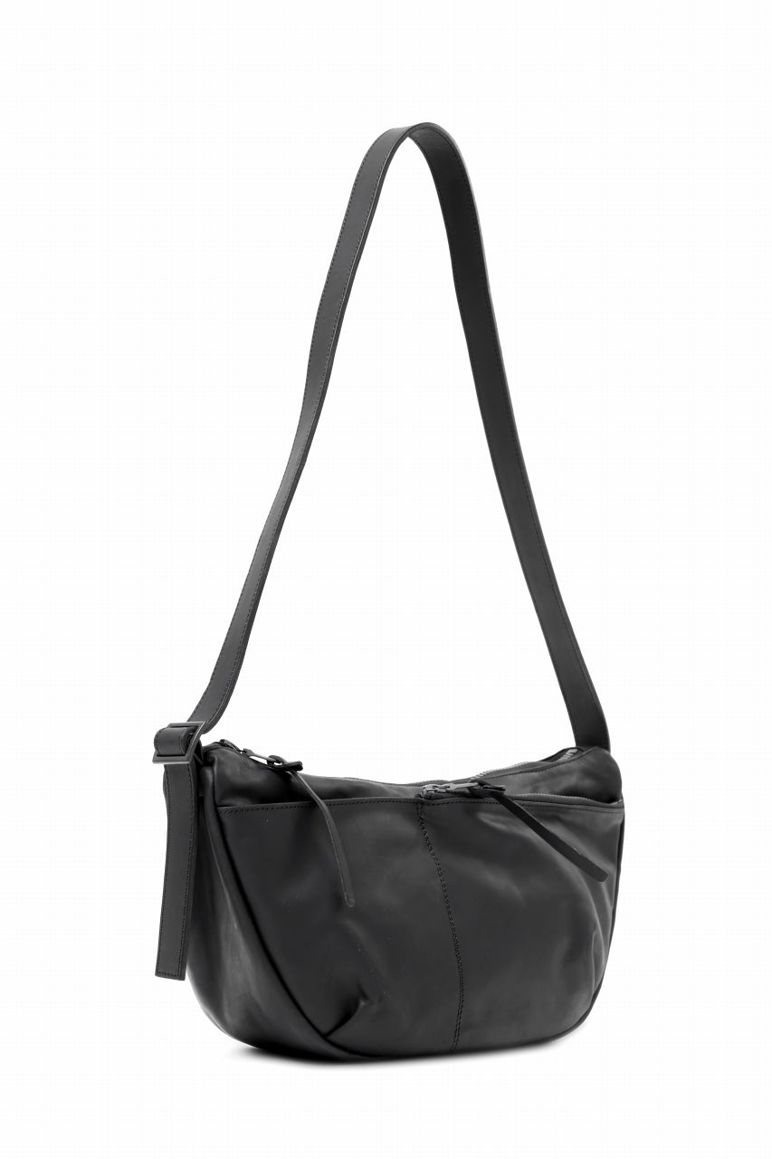 ISAMU KATAYAMA BACKLASH NEW "BANANA" SHOULDER BAG / GUIDI CALF