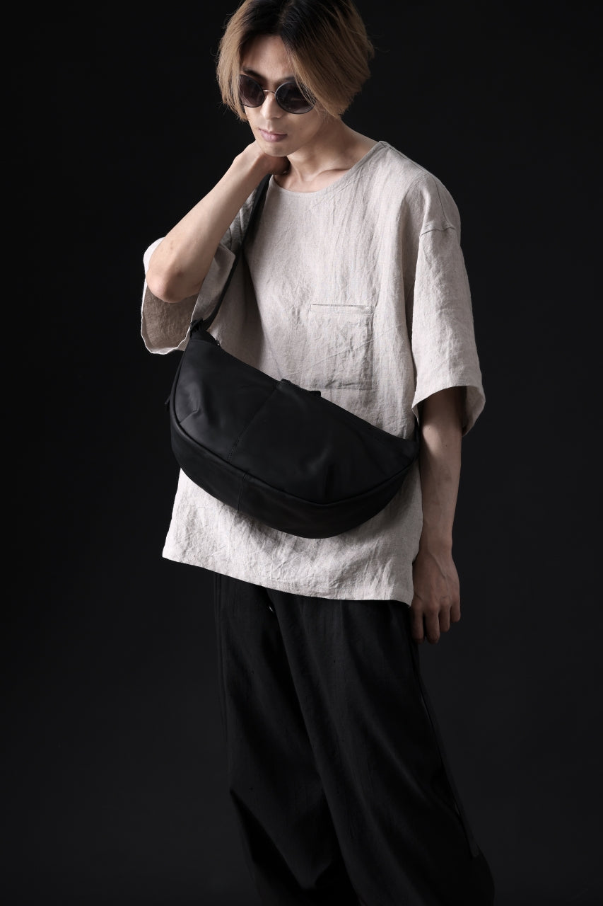 ISAMU KATAYAMA BACKLASH NEW "BANANA" SHOULDER BAG / GUIDI CALF