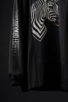 Load image into Gallery viewer, CHANGES exclusive VINTAGE REMAKE LS TOPS (ANIMAL-ZEBRA-G)