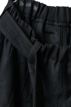 Load image into Gallery viewer, KLASICA VENT LAYERED FOLKLORE TROUSERS / BLACK BACK VENETIAN (BLACK STITCH)