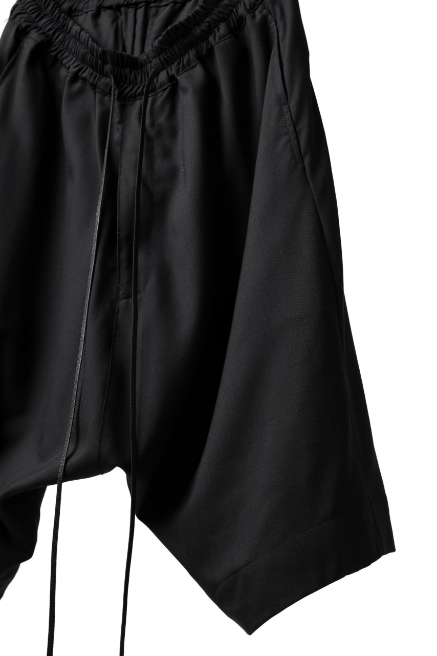 A.F ARTEFACT DRAPE SAROUEL SHORTS / TROPICAL (D.BLACK)