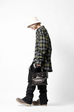 Load image into Gallery viewer, A.F ARTEFACT OVERSIZED CHECK SHIRT (KHAKI)