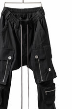 Load image into Gallery viewer, A.F ARTEFACT -RIPSTOP- SARROUEL CARGO LONG PANTS (BLACK)