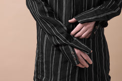 Load image into Gallery viewer, Hannibal. Stand Collar Shirt / Jorma 126. (BLACK STRIPED)
