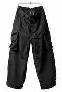 Y-3 Yohji Yamamoto CRINKLE CUFF CROPPED PANTS / POLYAMIDE (BLACK)