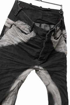 Load image into Gallery viewer, masnada CURVED SLIM 6 POCKET JEANS / REPURPOSED STRETCH JEANS (CORRODED)