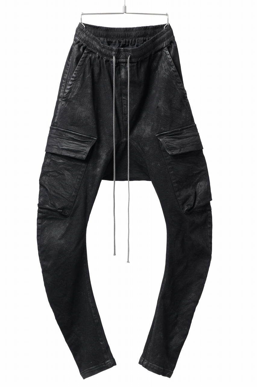 Load image into Gallery viewer, A.F ARTEFACT COATED CARGO SARROUEL-SKINNY PANTS / HI-STRETCH DENIM (BLACK)