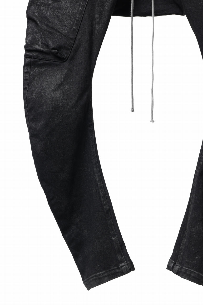 A.F ARTEFACT COATED CARGO SARROUEL-SKINNY PANTS / HI-STRETCH DENIM (BLACK)