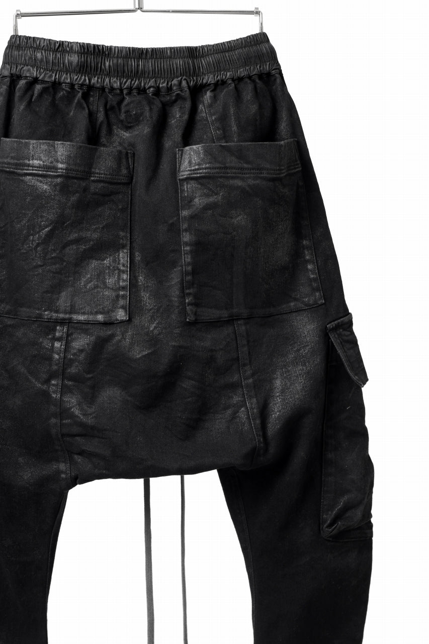 A.F ARTEFACT COATED CARGO SARROUEL-SKINNY PANTS / HI-STRETCH DENIM (BLACK)