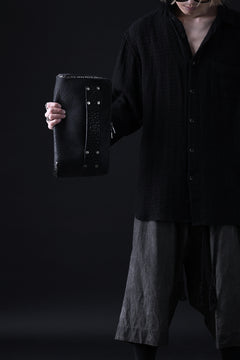 画像をギャラリービューアに読み込む, ierib onepiece clutch-bag / Rough Bull (BLACK)