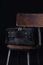 画像をギャラリービューアに読み込む, ierib onepiece clutch-bag / Rough Bull (BLACK)