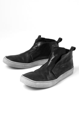 incarnation exclusive HORSE LEATHER ELASTIC SHORT SNEAKER (PIECE DYED BLACK x WHITE)