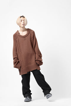 画像をギャラリービューアに読み込む, A.F ARTEFACT LOWGAUGE CABLE KNIT PULLOVER IRREGULAR-HEM (BROWN)