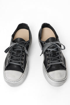Load image into Gallery viewer, incarnation exclusive LOW CUT LACE UP SNEAKER / HORSE FULL GRAIN (OVER DYED BLACK)