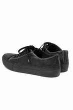 画像をギャラリービューアに読み込む, incarnation exclusive HORSE LEATHER LOW CUT LACE UP SNEAKER (PIECE DYED ALL BLACK)