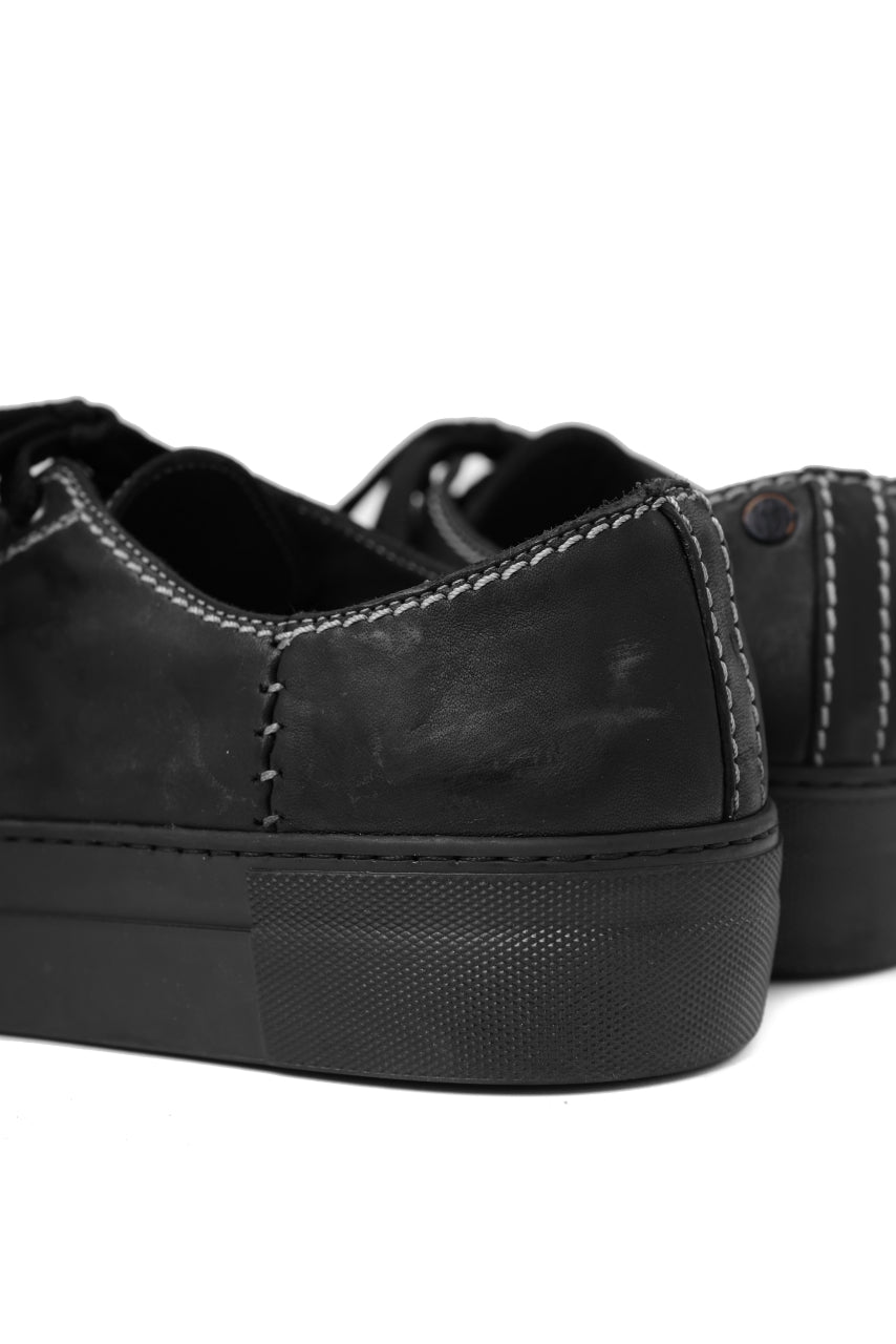 incarnation exclusive HORSE LEATHER LOW CUT LACE UP SNEAKER (PIECE DYED ALL BLACK)