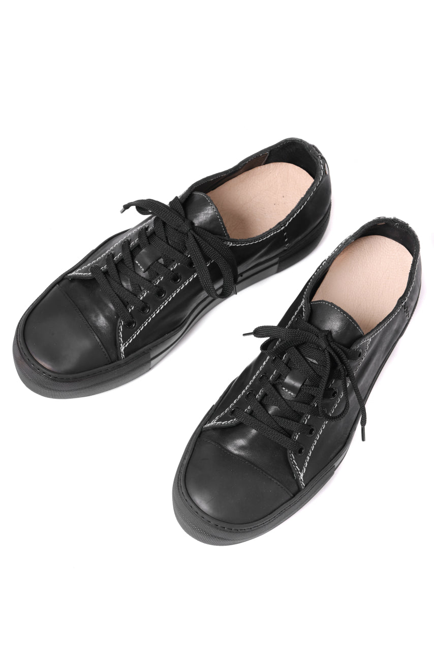 incarnation exclusive HORSE LEATHER LOW CUT LACE UP SNEAKER (PIECE DYED ALL BLACK)