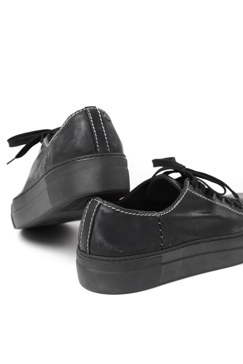 incarnation exclusive HORSE LEATHER LOW CUT LACE UP SNEAKER (PIECE DYED ALL BLACK)