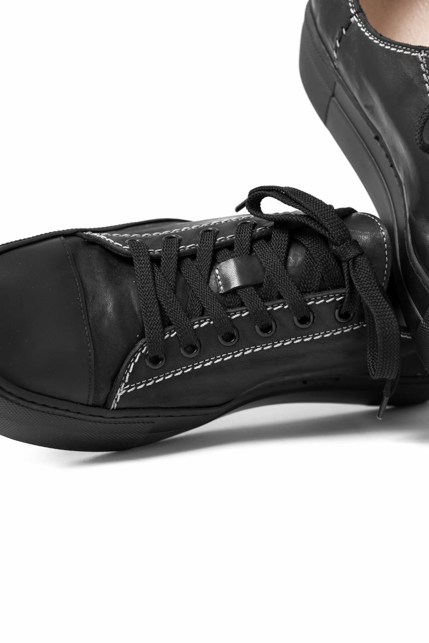 incarnation exclusive HORSE LEATHER LOW CUT LACE UP SNEAKER (PIECE DYED ALL BLACK)