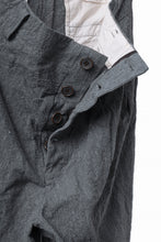 Load image into Gallery viewer, YUTA MATSUOKA tuck darts pants / washed chambray (dark gray)