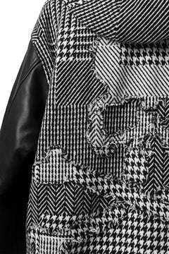 Load image into Gallery viewer, mastermind WORLD HOODED VARSITY JACKET / CASHMERE + LAMB LEATHER + PRIMALOFT (BLACK PLAID)