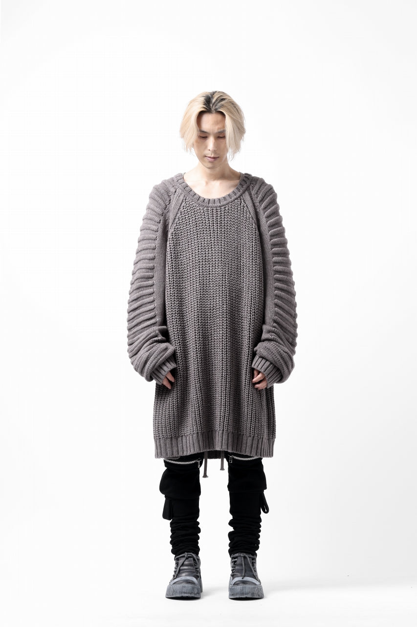 A.F ARTEFACT CABLE KNIT RAGLAN PULL OVER / LOW GAUGE WOOL (GREY)