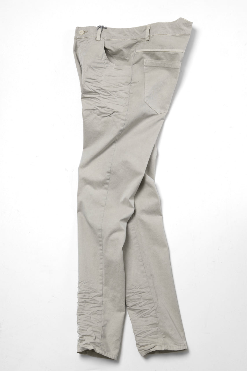 Load image into Gallery viewer, daub ERGONOMIC SKINNY PANTS / DYED STRETCH LIGHT COTTON (SAND)