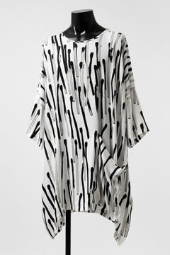 Load image into Gallery viewer, PAL OFFNER OVER SIZED TUNIC / VISCOSE (MATCHES PRINT)