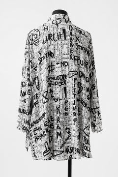 Load image into Gallery viewer, PAL OFFNER OVER SIZED SHIRT / VISCOSE (CROSSWORD PRINT)