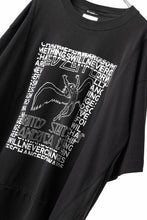 Load image into Gallery viewer, CHANGES VINTAGE REMAKE MULTI PANEL TEE (BLACK #3)