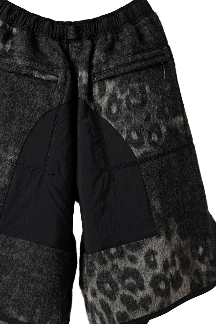 Load image into Gallery viewer, Y-3 Yohji Yamamoto LEOPARD FRONT BELT SHORTS / MIX WOOL MOHAIR (MULTI)