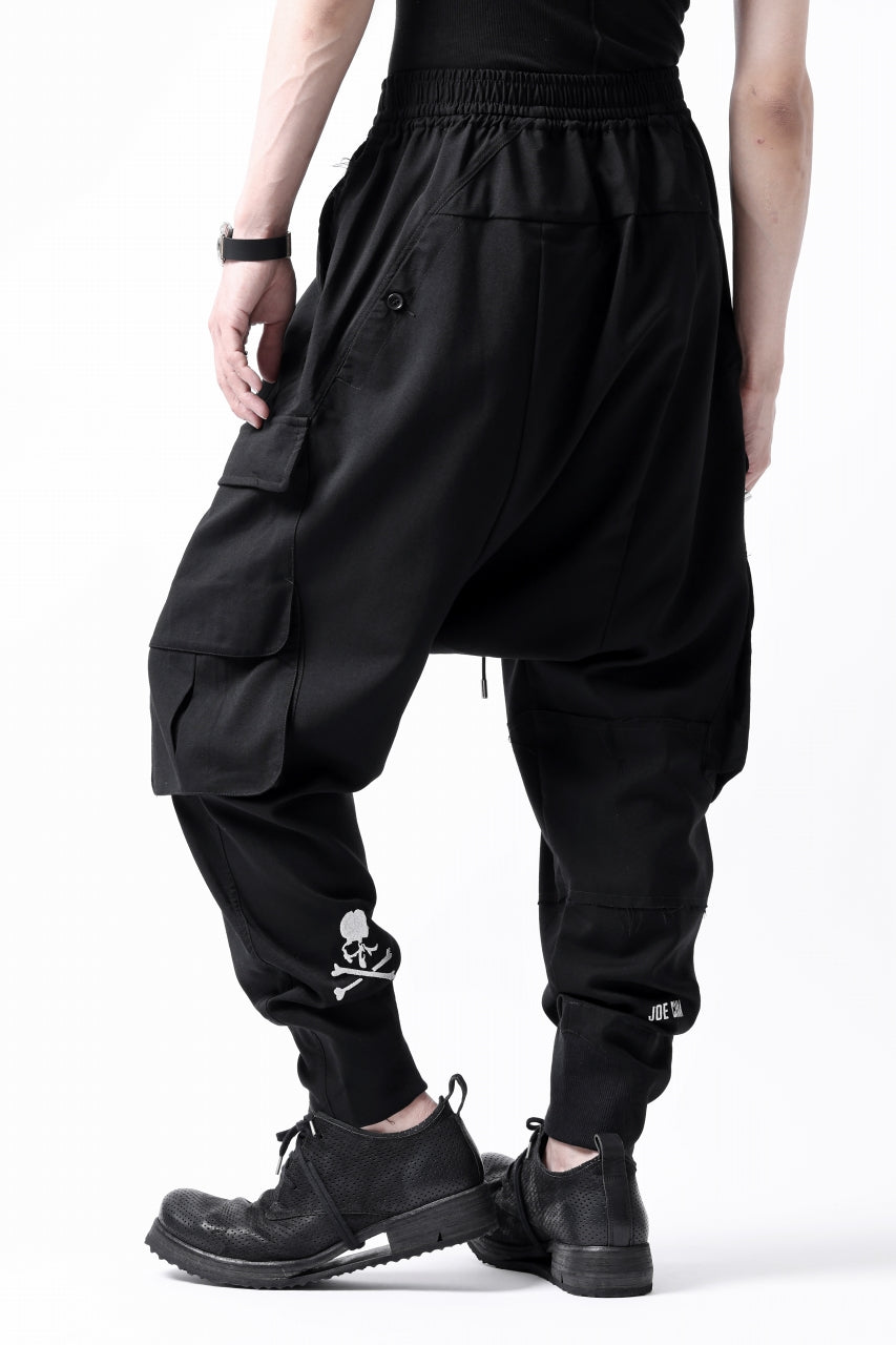 JOE CHIA x mastermind JAPAN CAYA DROPCROTCH PANTS (BLACK)