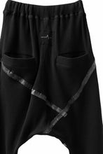 Load image into Gallery viewer, FIRST AID TO THE INJURED DATUM SHORTS / WAFFEL + SEAM TAPED (BLACK)