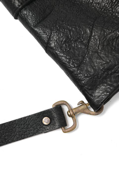 画像をギャラリービューアに読み込む, ierib exclusive Folded Clutch Bag with Shoulder Strap / FVT Oiled Horse (BLACK)