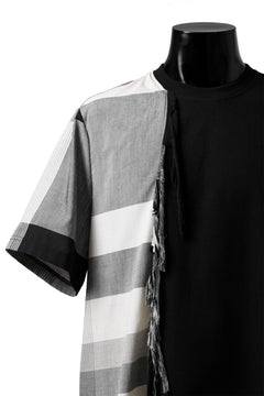 Load image into Gallery viewer, JOE CHIA BIND COMB TOP (BLACK x WHITE)