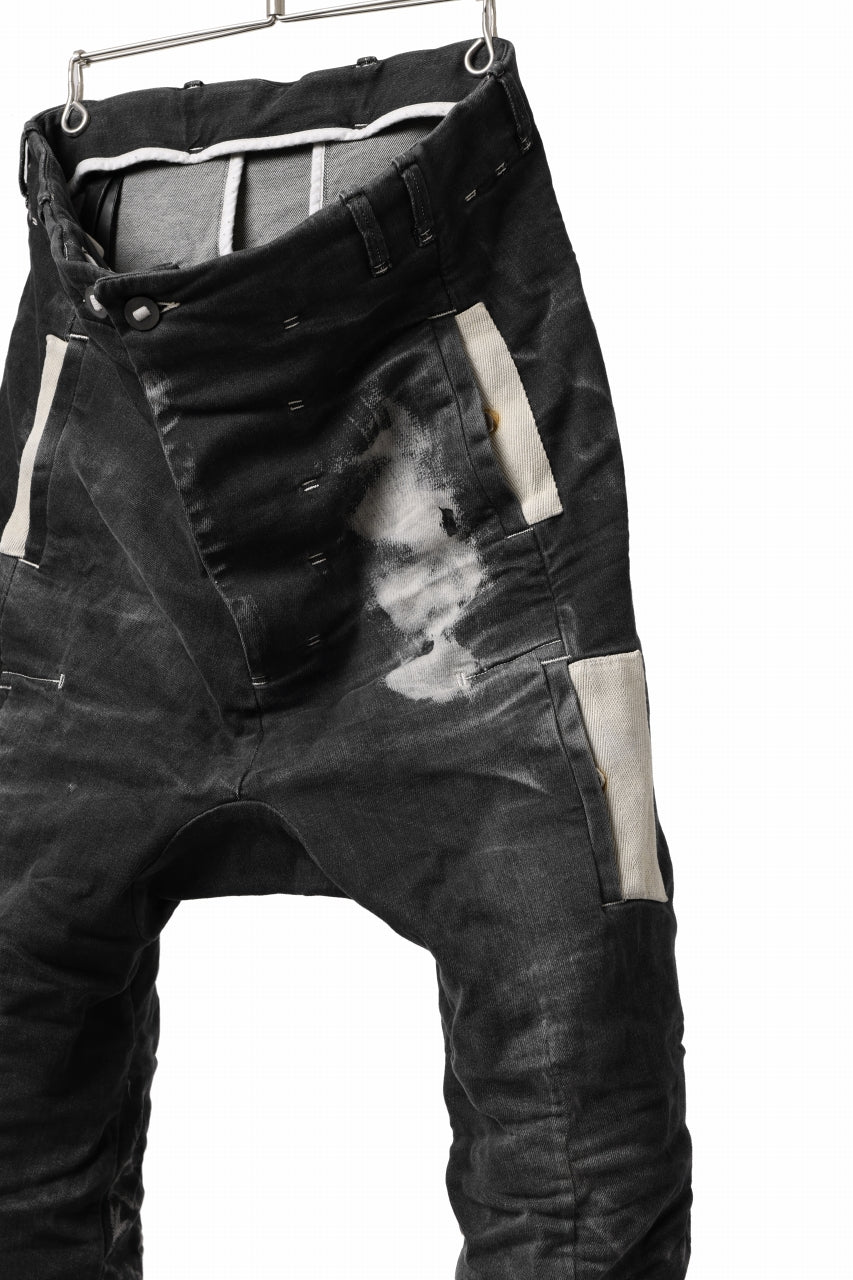 Load image into Gallery viewer, BORIS BIDJAN SABERI DROP CROTCH PANTS / STONE WASHED &amp; USED EFFECT &amp; BODY MOLDED &quot;P24-F1603K&quot; (BLACK DENIM)