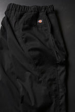 画像をギャラリービューアに読み込む, CHANGES VINTAGE REMAKE CUFF EASY TROUSERS / Dickies FABRIC (MULTI BLACK #B)