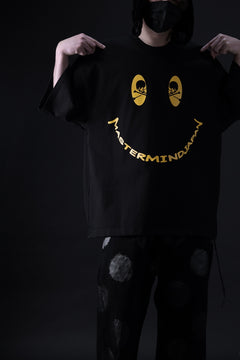 Load image into Gallery viewer, mastermind JAPAN FACE LOGO TEE / BOXY FIT (BLACK)