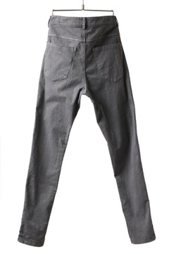 Load image into Gallery viewer, daub ERGONOMIC SKINNY PANTS / COLD DYED LIGHT TWILL (GREY)