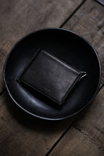 画像をギャラリービューアに読み込む, discord Yohji Yamamoto Money Clip Wallet / Shrink Cow Skin Leather (BLACK)