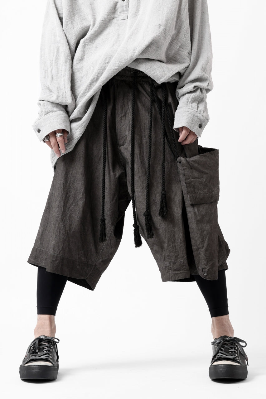 _vital drop crotch shorts with hanging pocket / (DEEP SUMI DYED